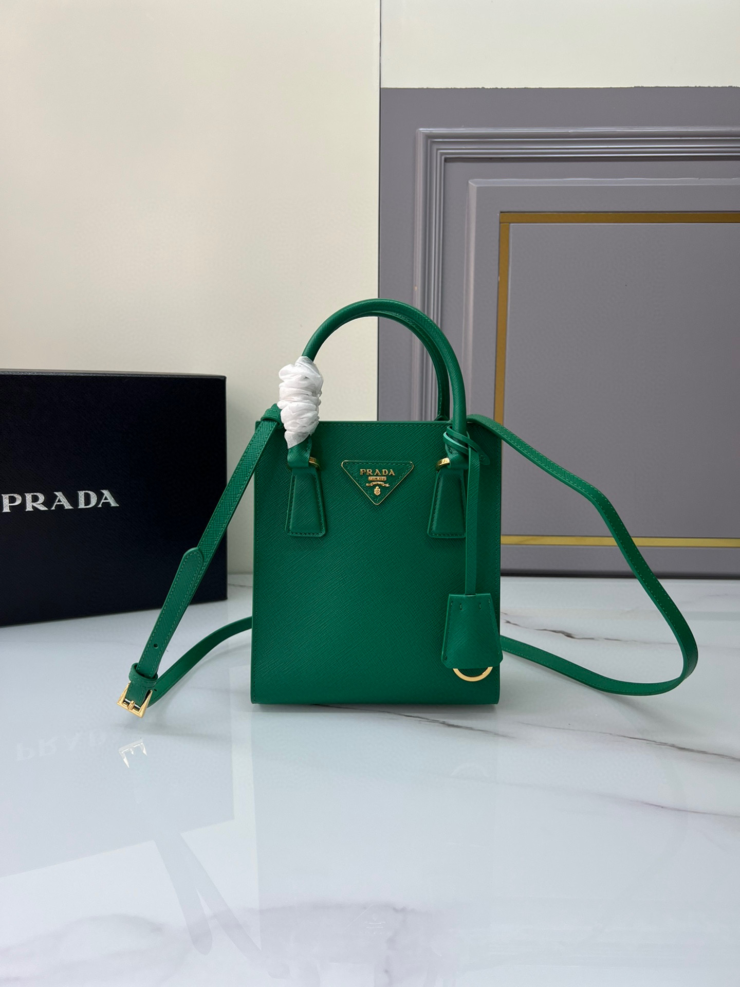 프라다 여자가방