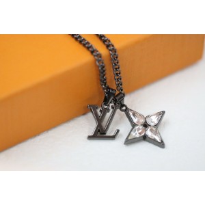 루이비통 목걸이