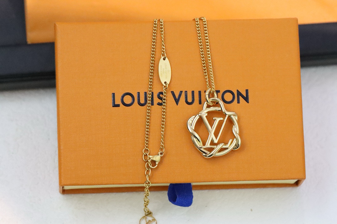 루이비통 목걸이