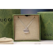 구찌 목걸이