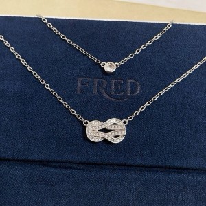 프레드 목걸이