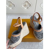 루이비통 여자 샌들 11.5cm