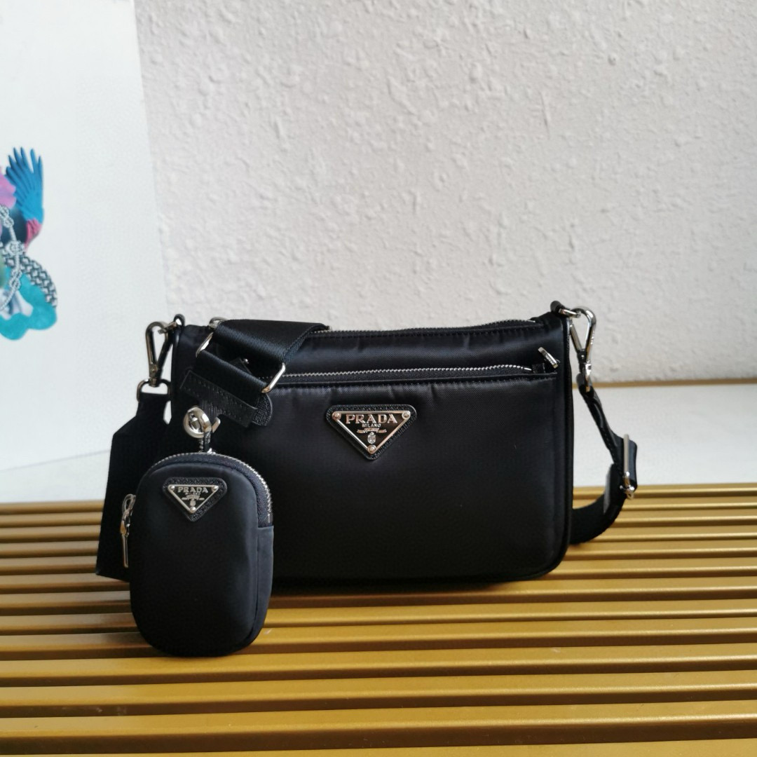 프라다 1BH168 남녀공용가방