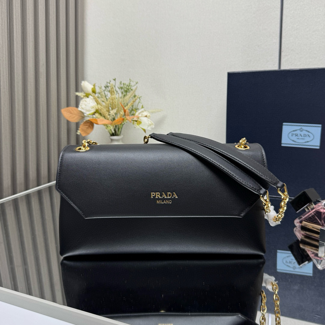 프라다 1BD371 스몰 여자가방