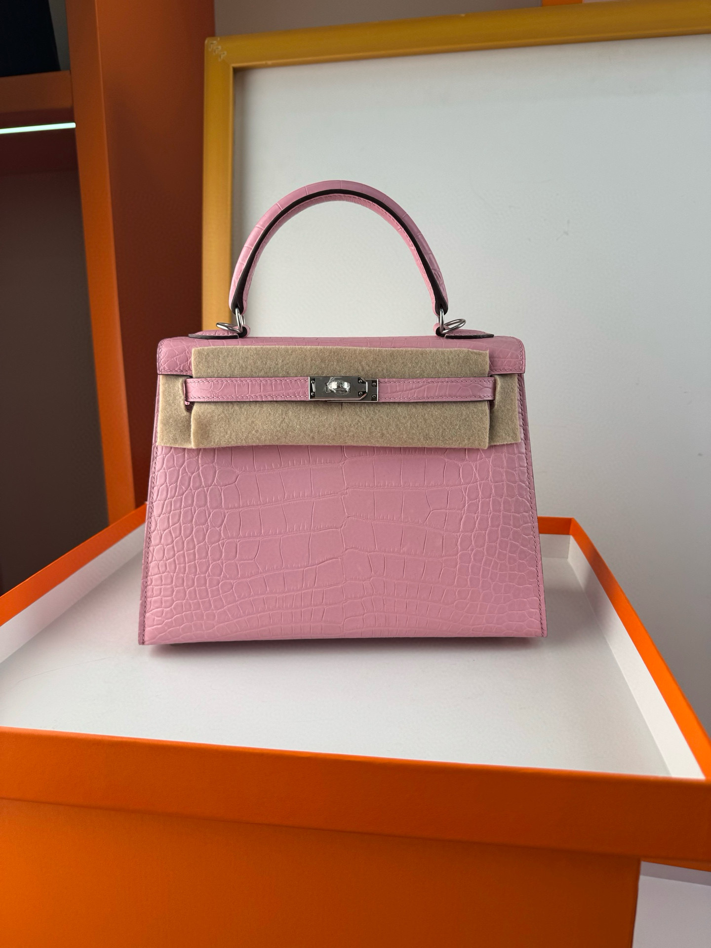 에르메스 켈리백 25 악어가죽 여자가방