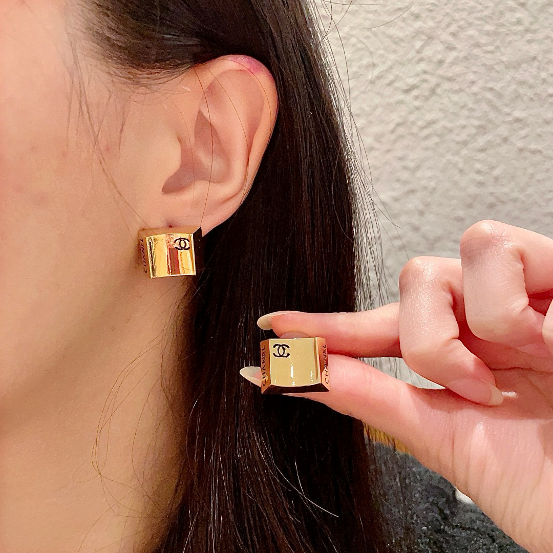 샤넬 귀걸이