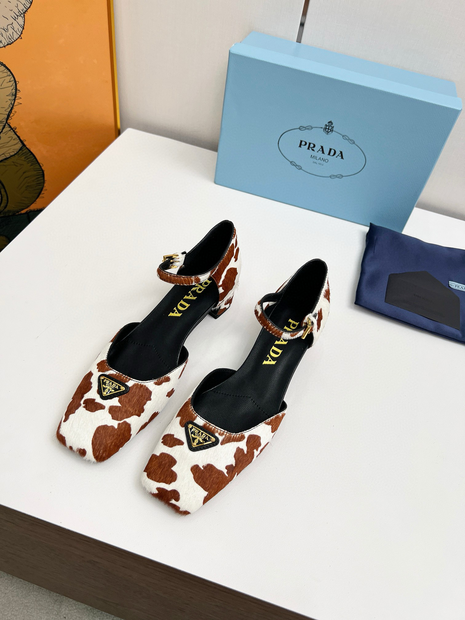 프라다 4cm 여자 신발 구두