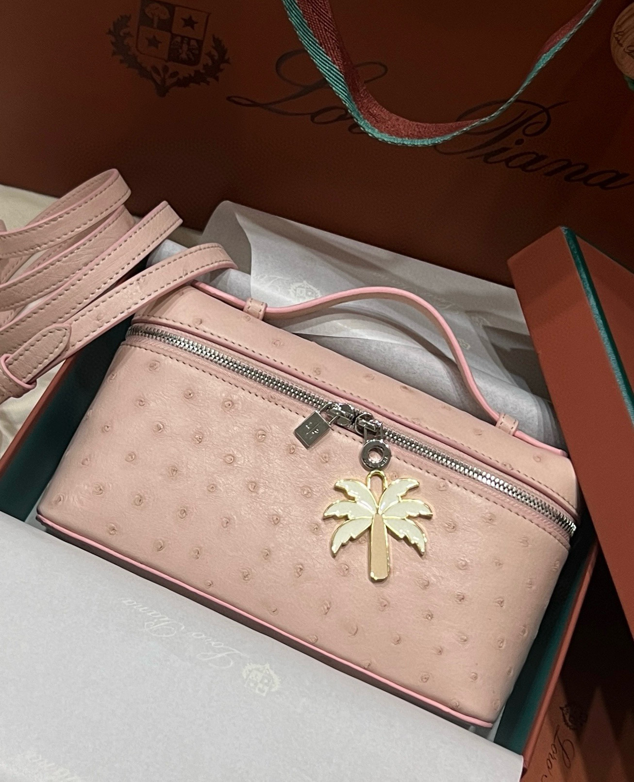 로로피아나 여자가방