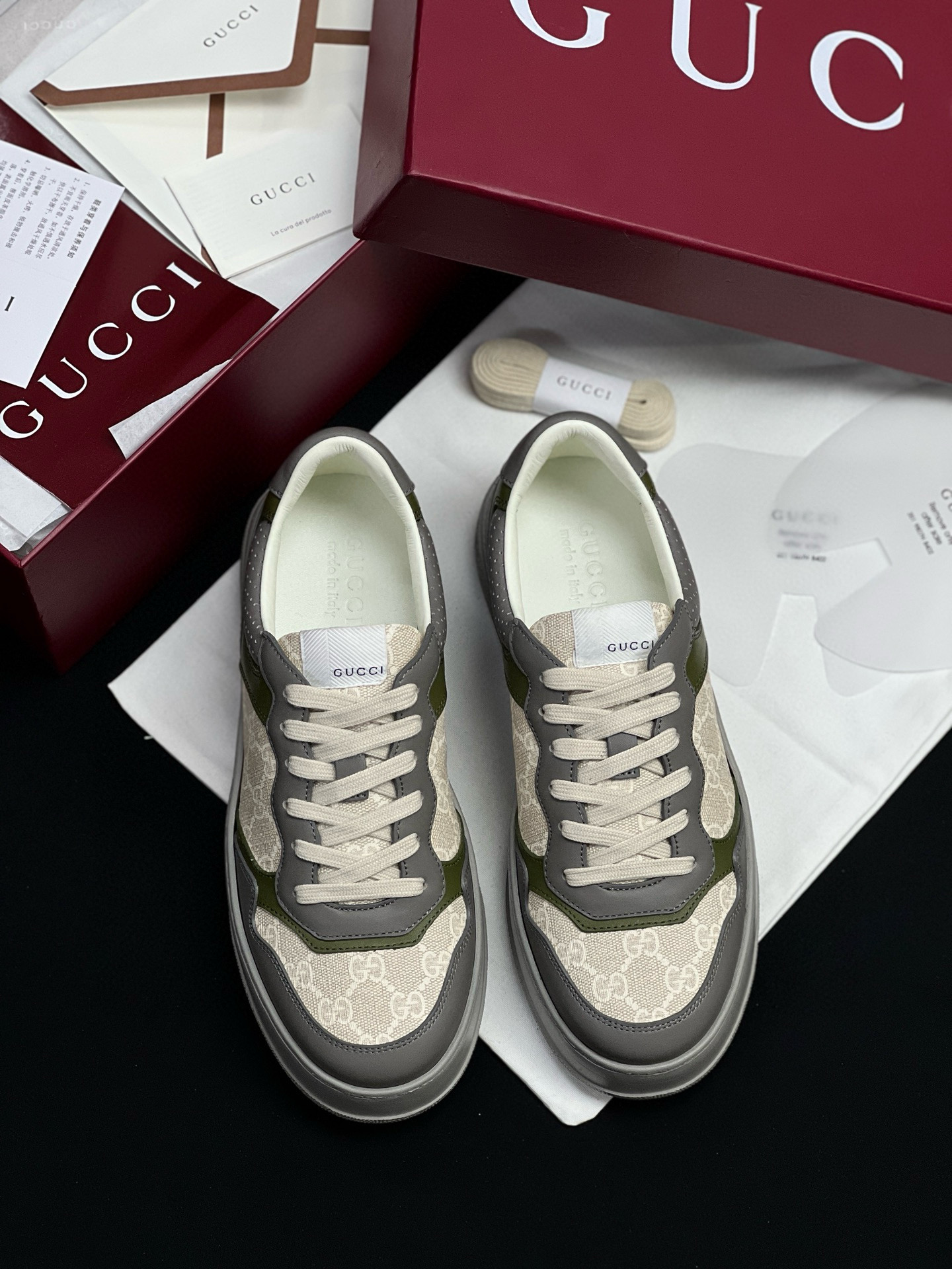 구찌 4cm 남녀공용 신발 운동화 스니커즈