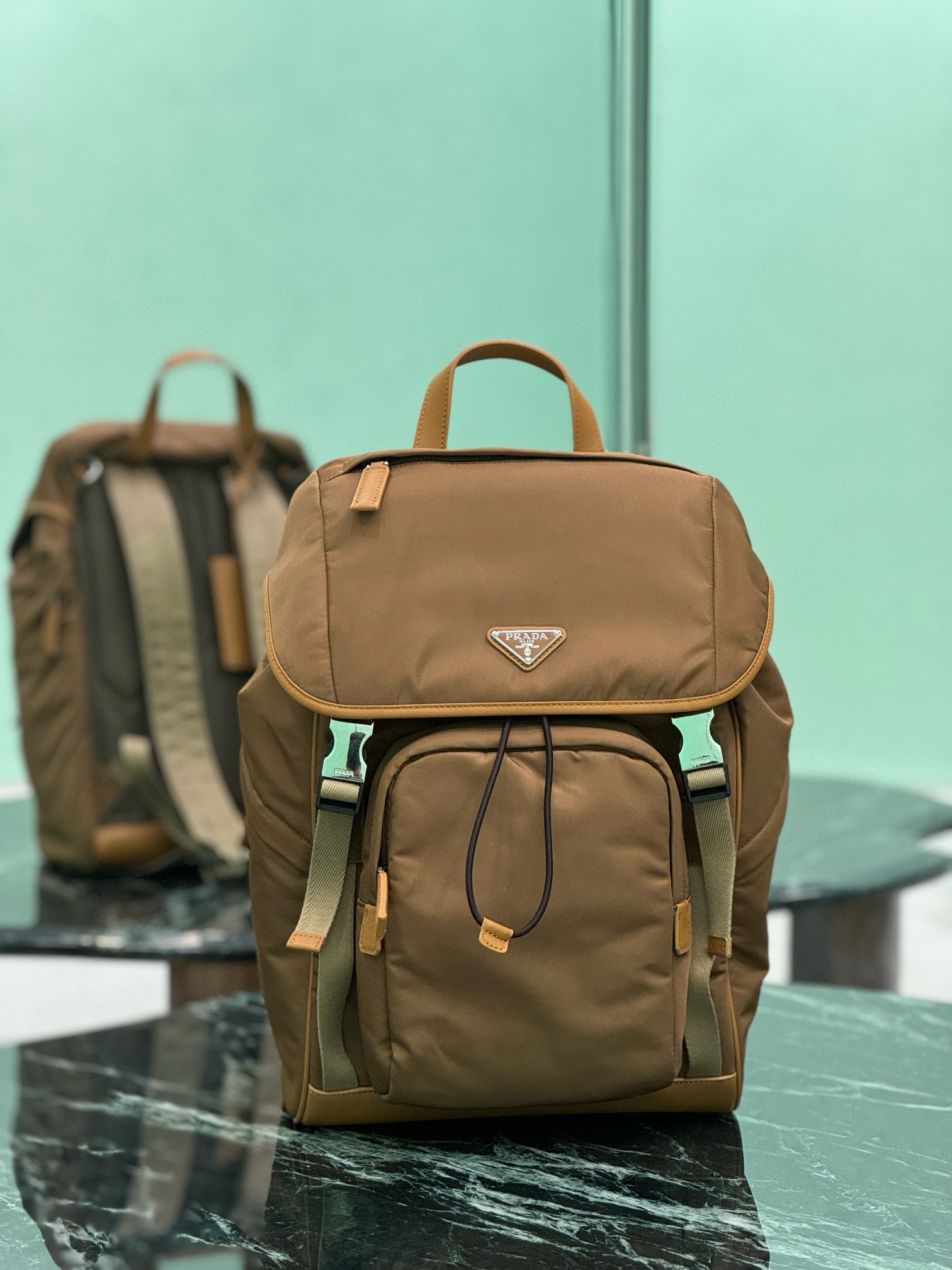 프라다 2VZ135 백팩