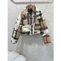 버버리 여자 패딩