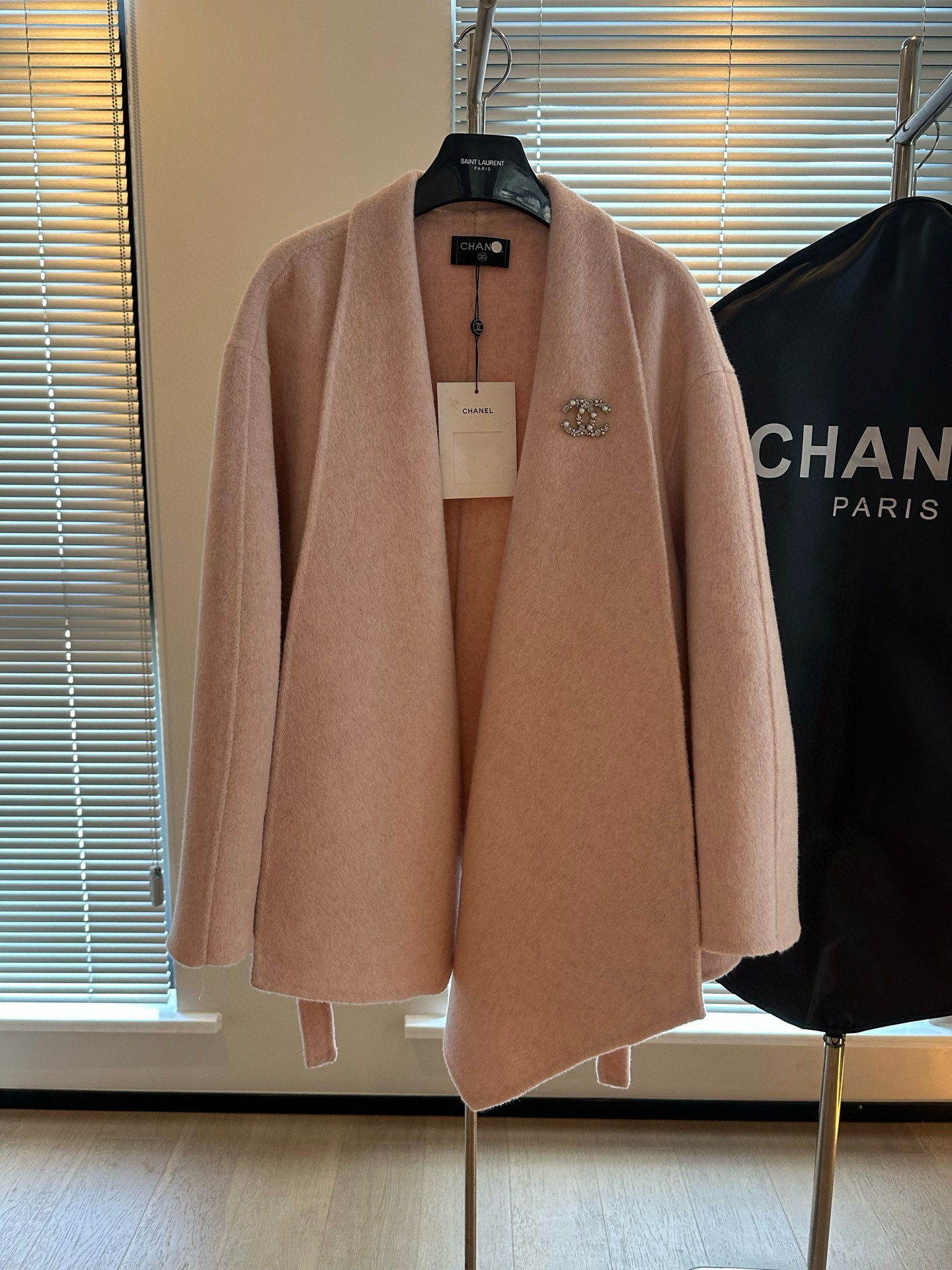 샤넬 여자 재킷 자켓-코트