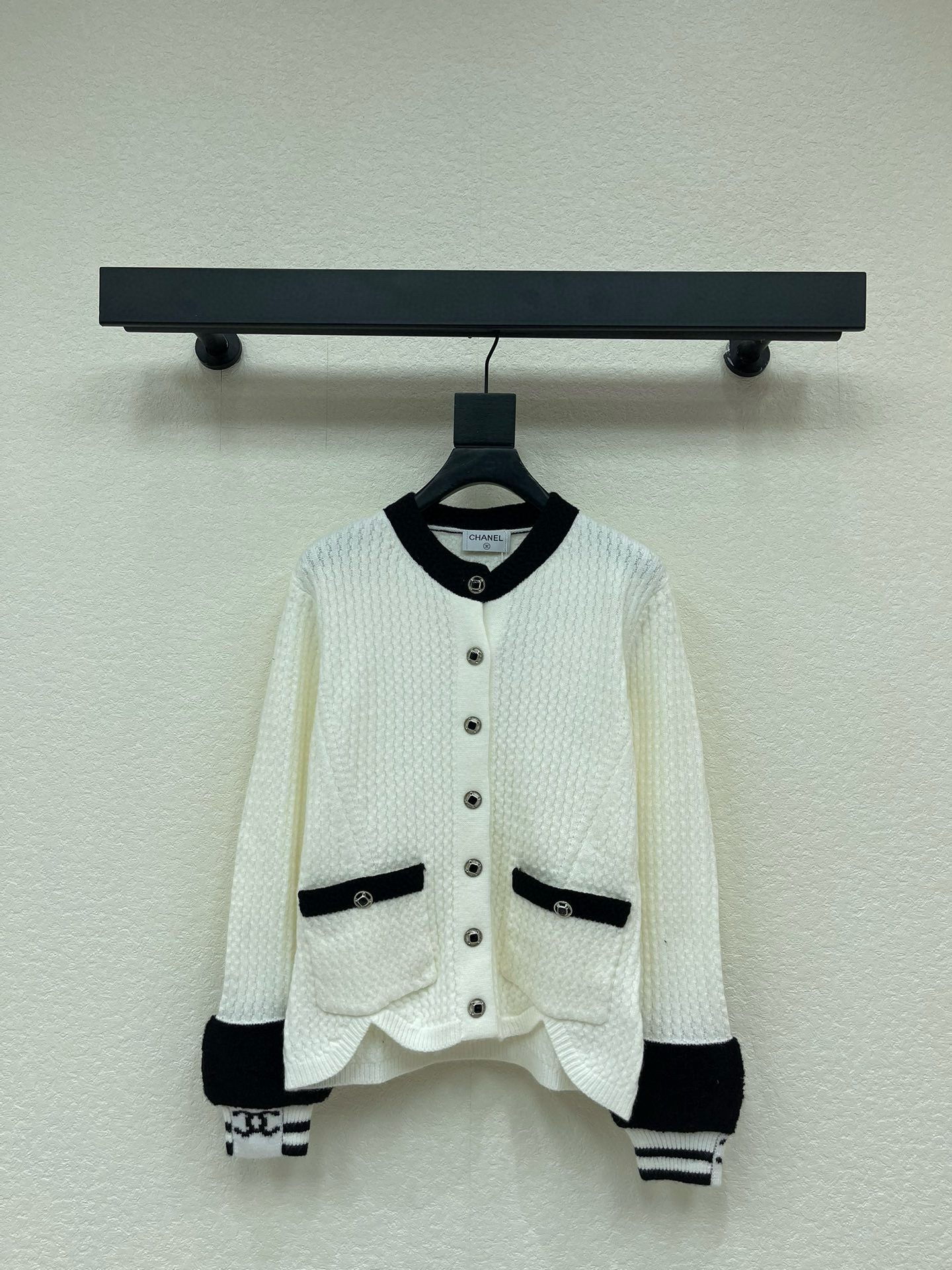 샤넬 2컬러 여자 가디건