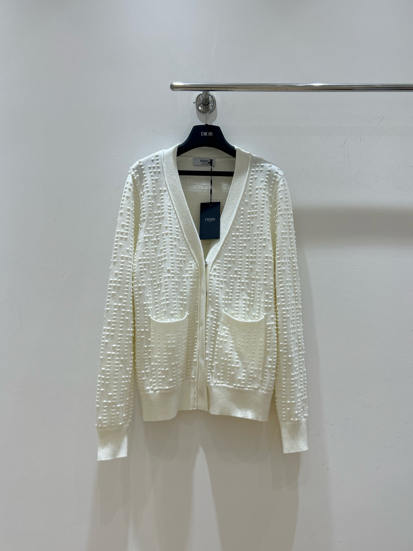 펜디 2컬러 여자 가디건