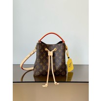 루이비통 M46581 여자가방