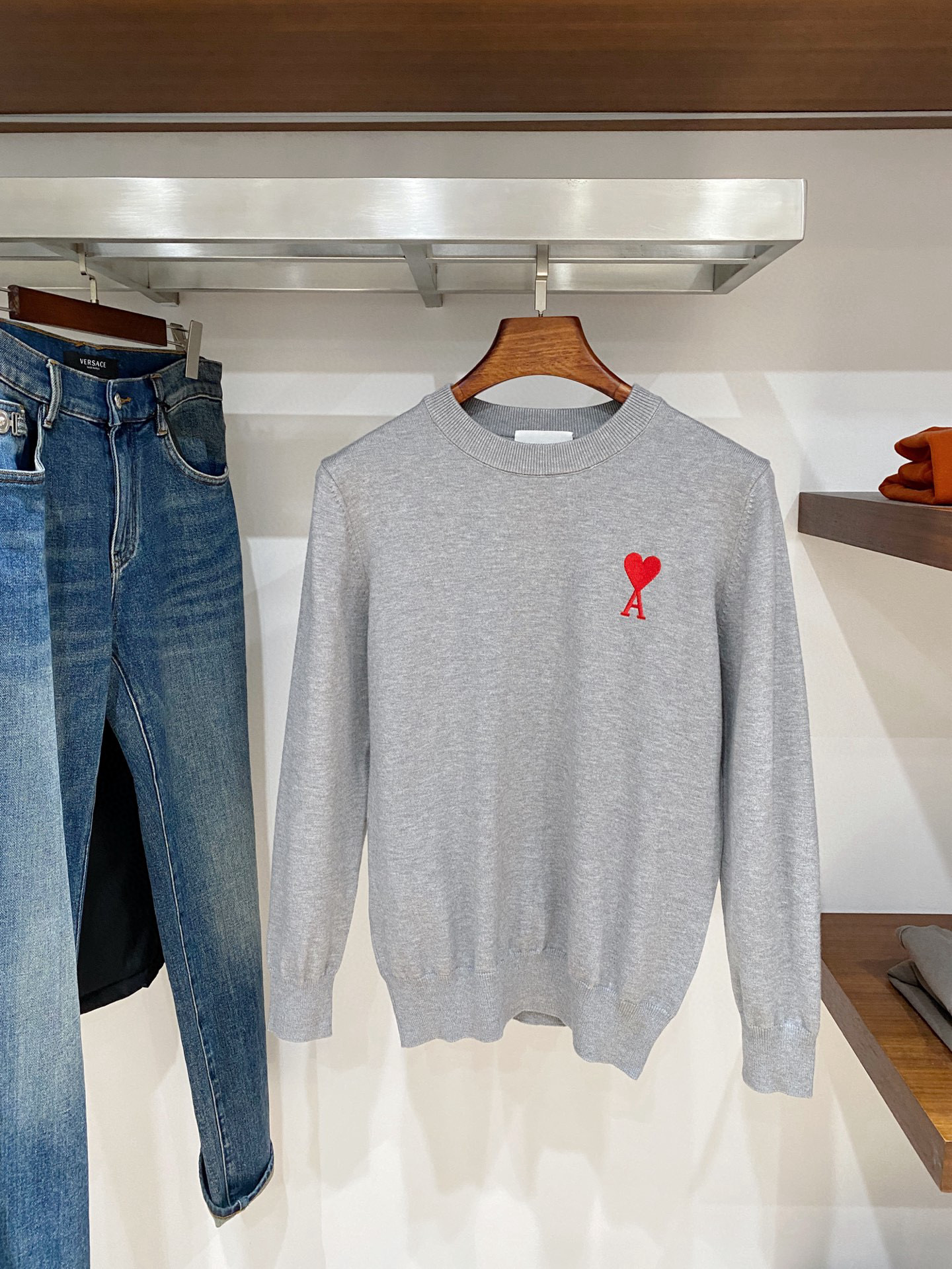 아미 아미리 남자 니트