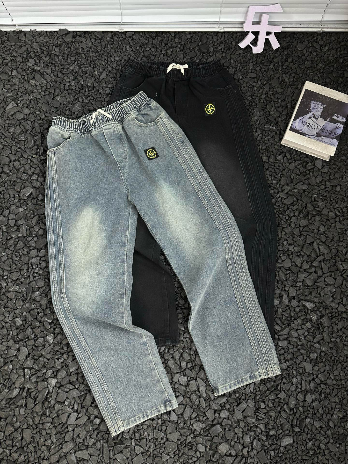 스톤아일랜드 남자 청바지 2컬러