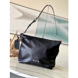 루이비통 M13986 여자가방