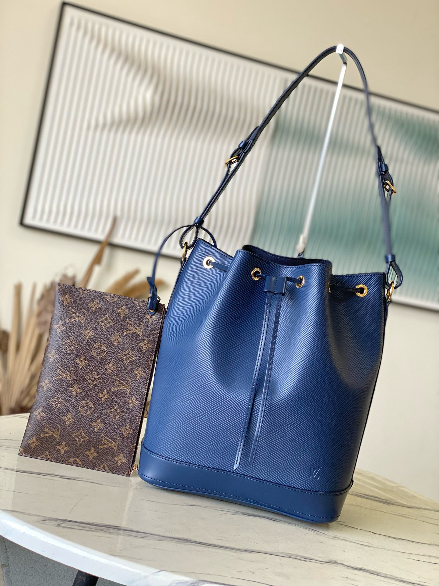 루이비통 M24932 여자가방