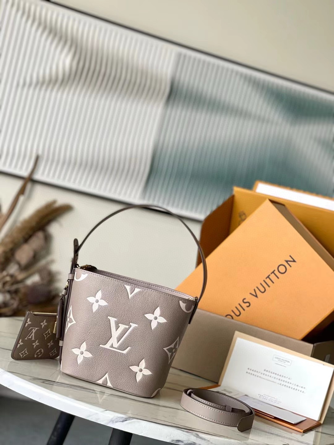 루이비통 M13045 여자가방