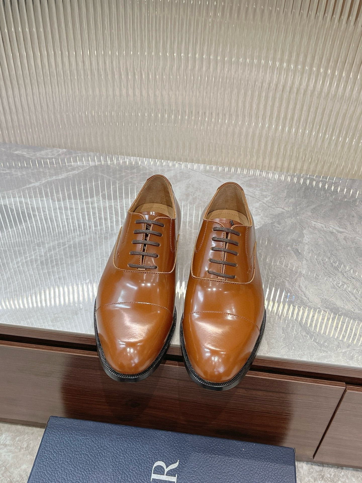 디올 남자 구두