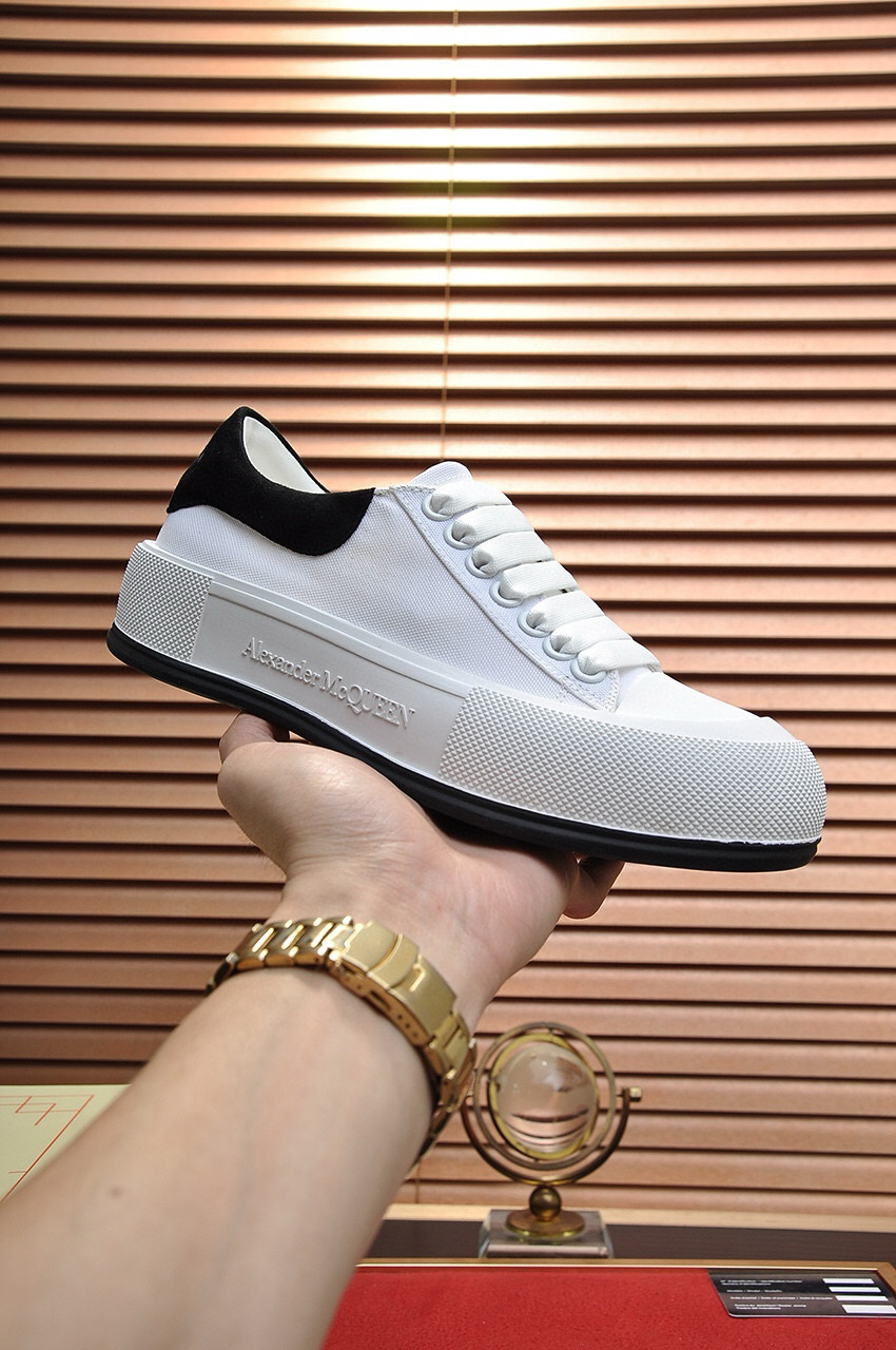 알렉산더 맥퀸 남녀공용 신발 운동화 스니커즈