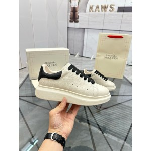 알렉산더 맥퀸 남녀공용 신발 운동화 스니커즈