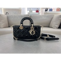 디올 M0540 레이디 백 여자가방