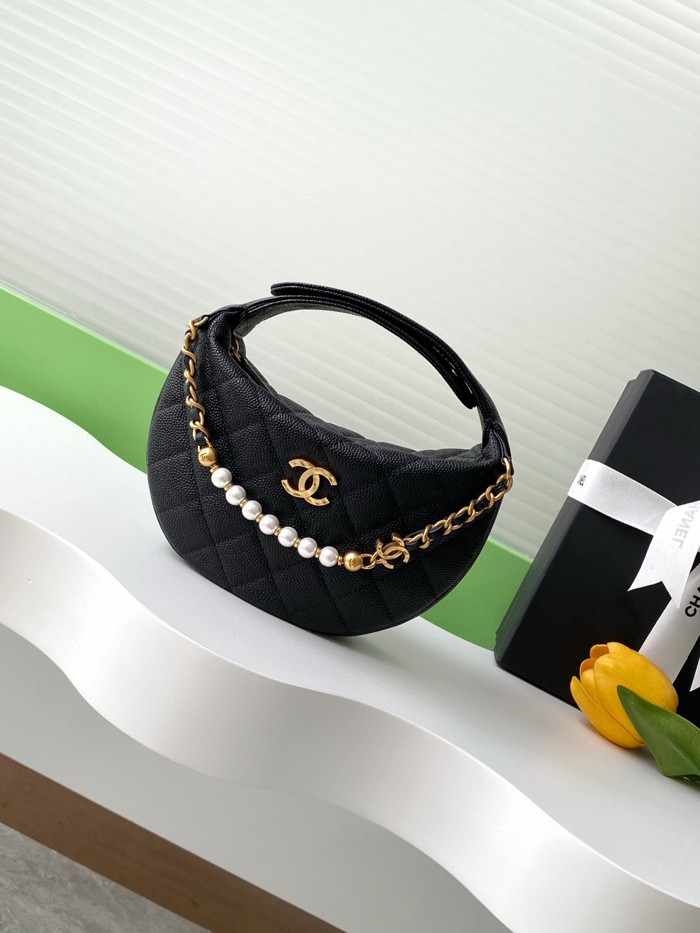 샤넬 여자가방 AP4584