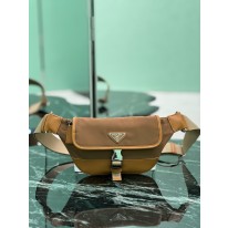 프라다 2vh176 벨트백 힙색 슬링백 허리가방