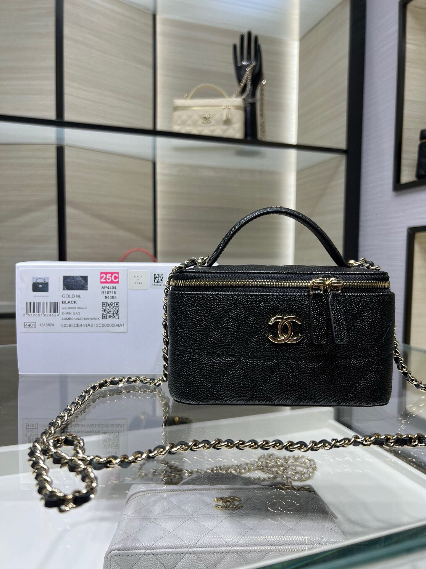 샤넬 여자가방 AP4404Y