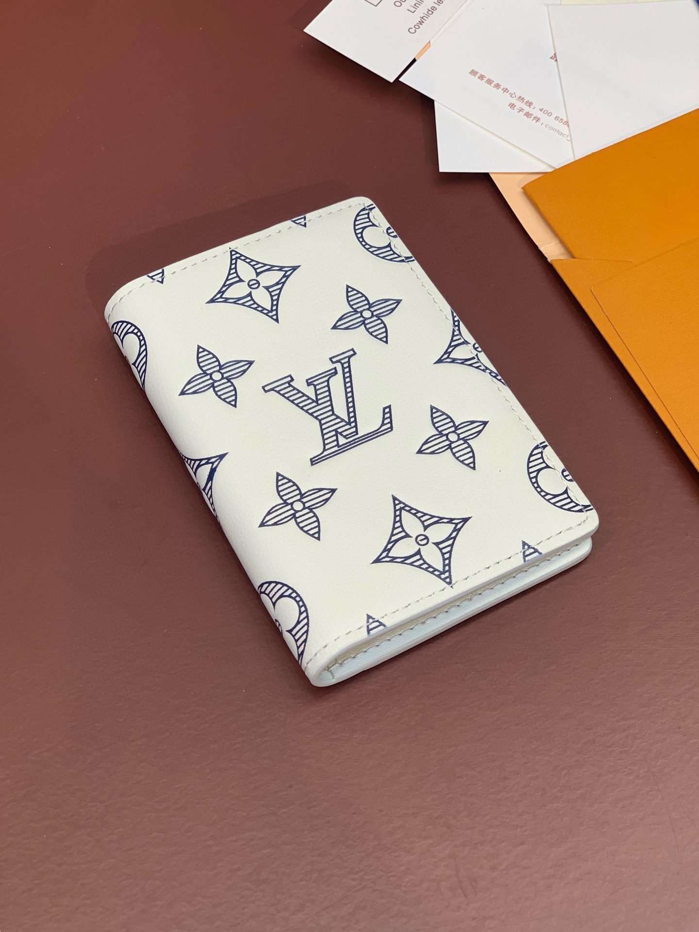 루이비통 남자 반지갑 M61696