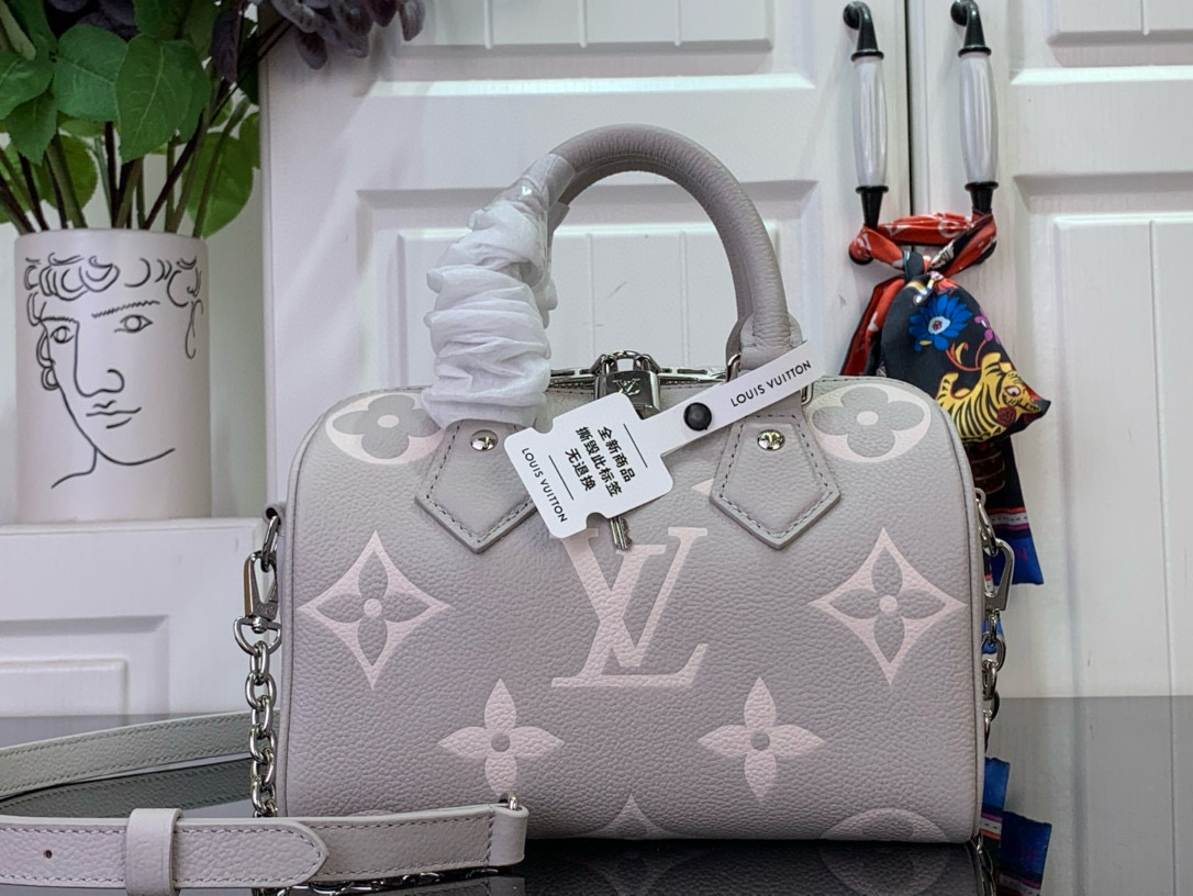 루이비통 m14207 여자가방
