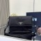 프라다 패디드 미디움 리나일론 숄더백 1BD255 남녀공용가방