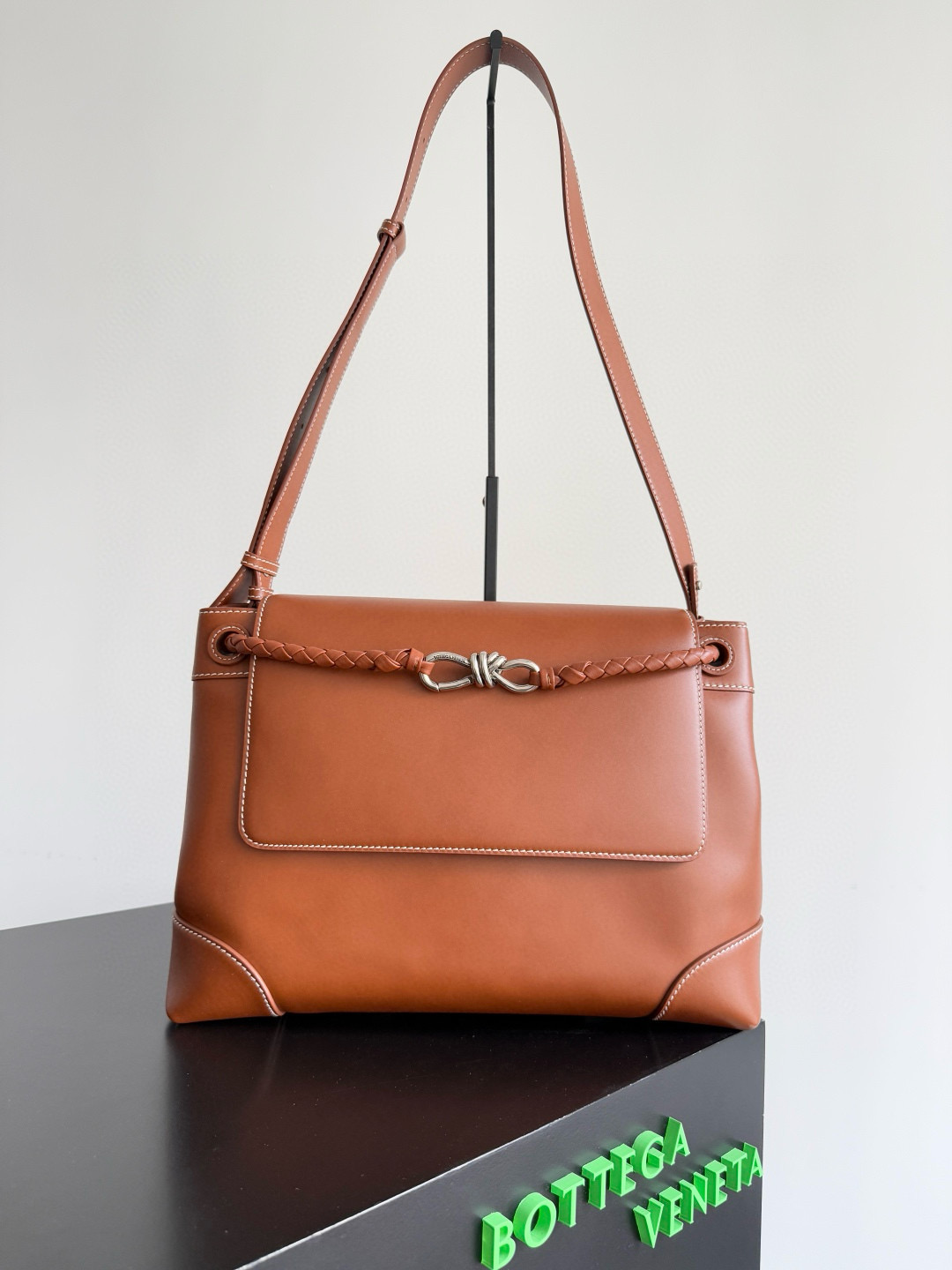 보테가베네타 807715 남자가방