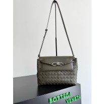 보테가베네타 815781 남자가방