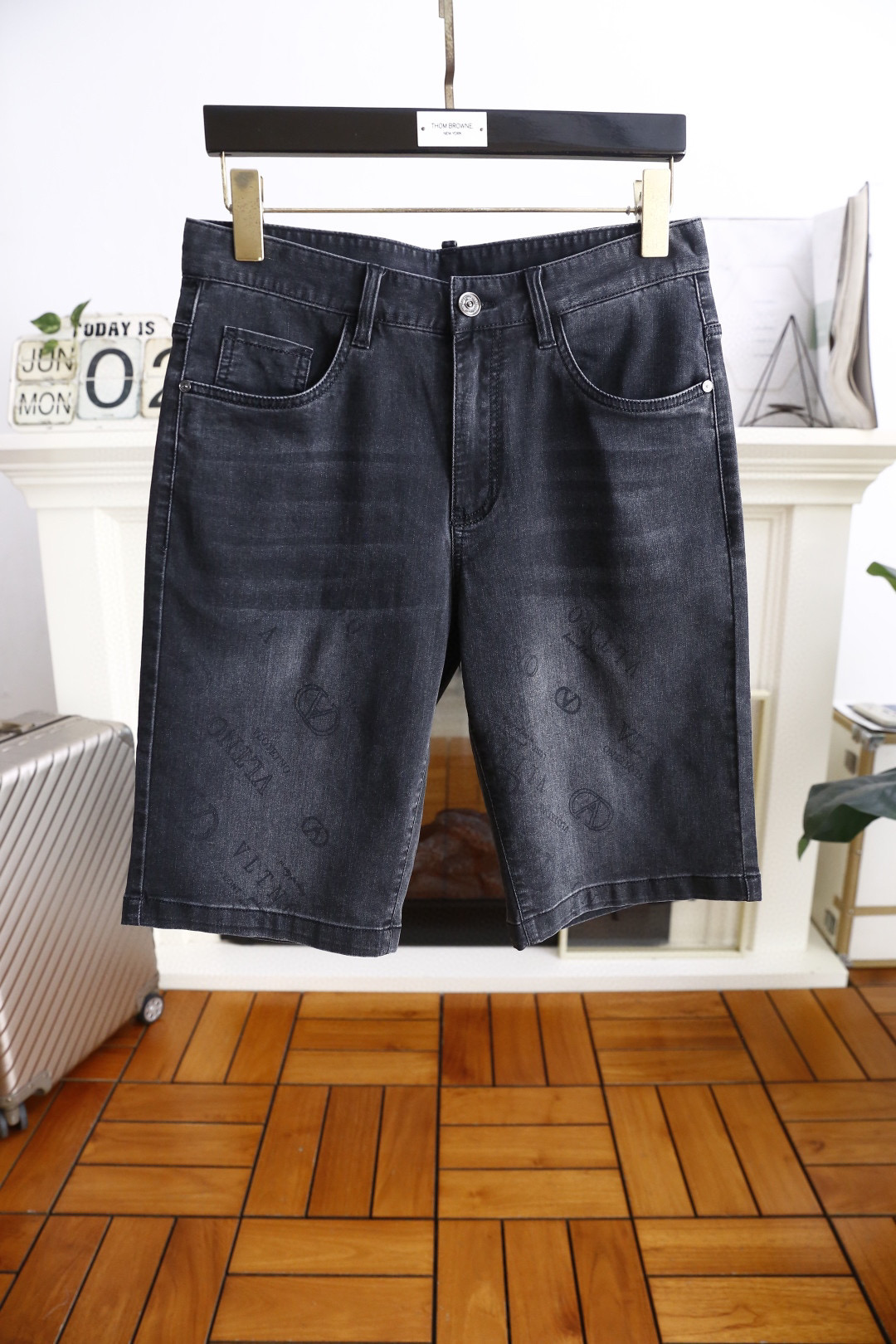 발렌티노 남자 반바지