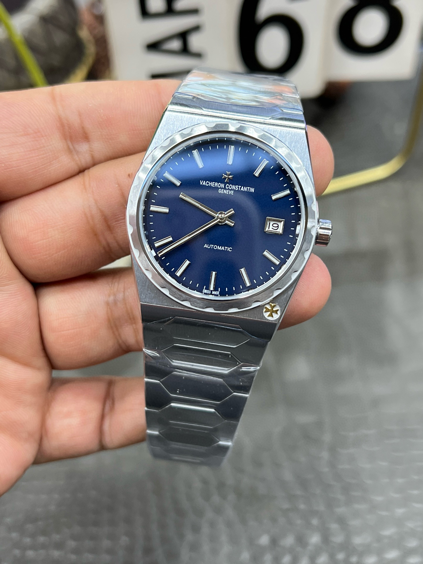 바쉐론 콘스탄틴 미러급 남자시계