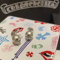 크롬하츠 귀걸이