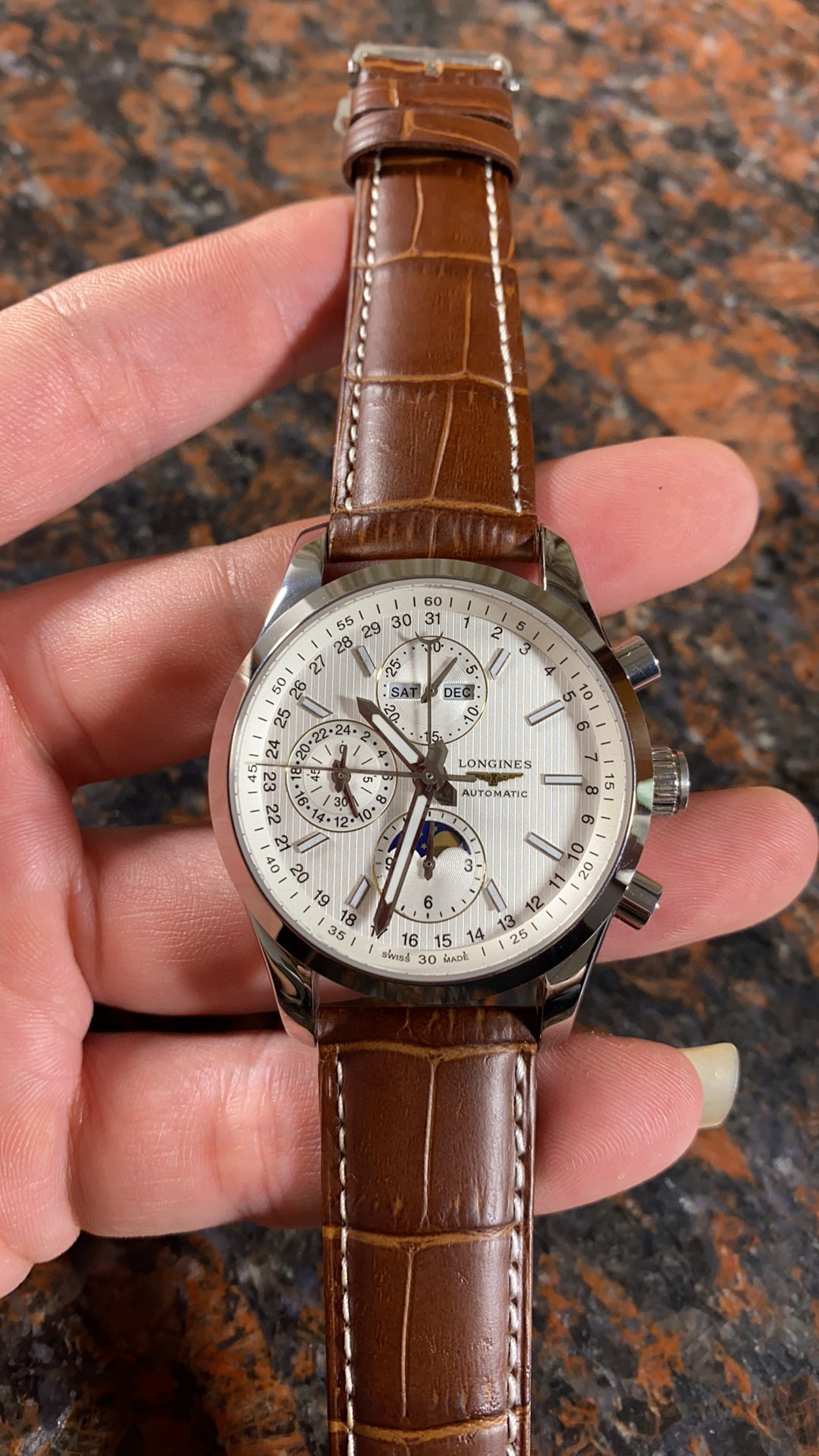 론진  A급 남자시계