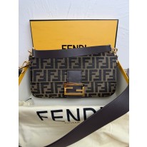 펜디 여자가방 8039