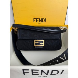 펜디 여자가방 8598