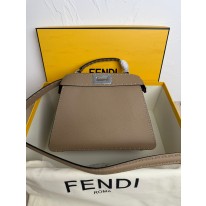 펜디 여자가방 8BN327