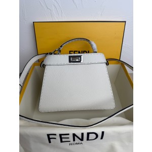 펜디 여자가방 8BN327