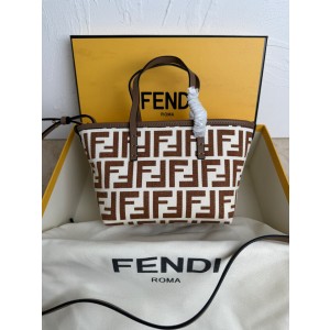 펜디 여자가방 8100