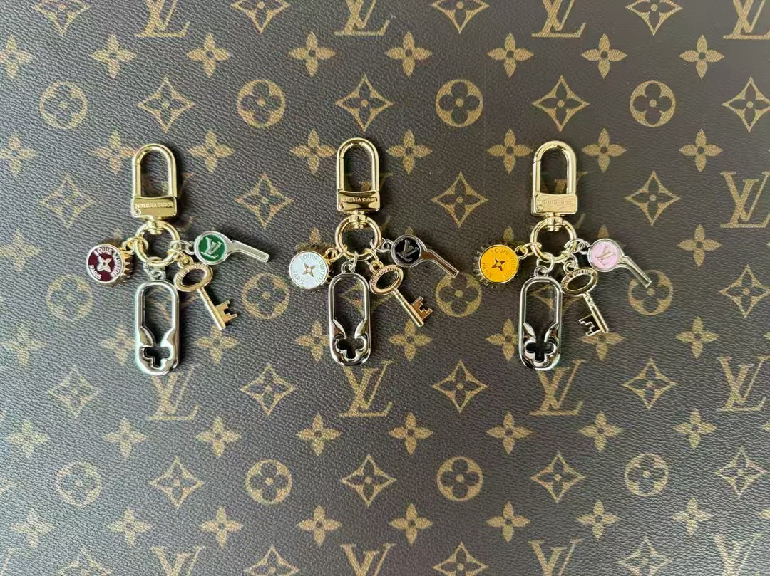 루이비통 3컬러 열쇠고리 키링