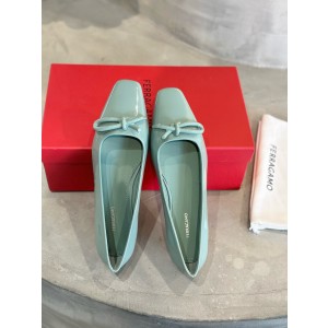 페라가모 여자 신발 구두