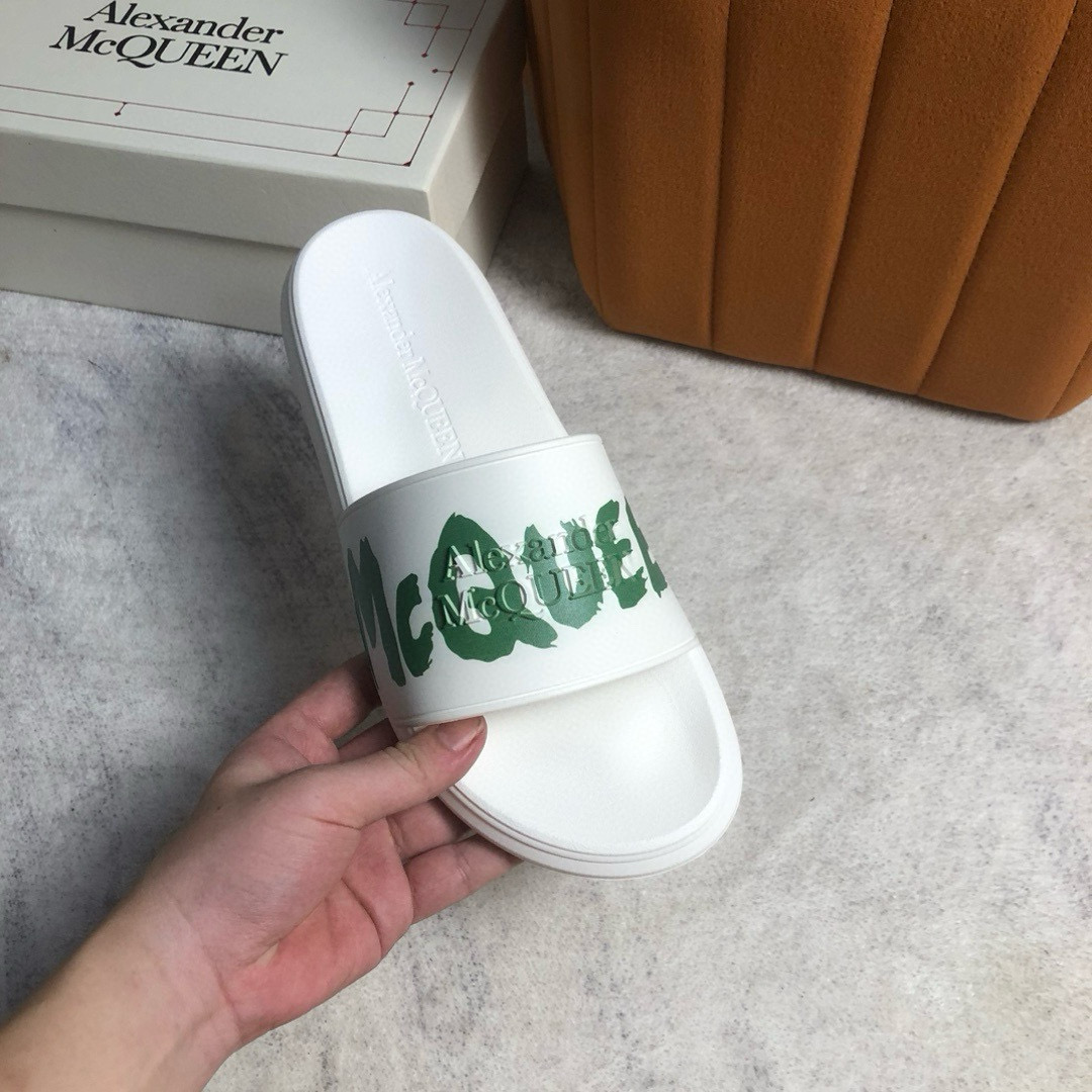 알렉산더 맥퀸 남녀공용 슬리퍼
