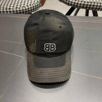 발렌시아가 모자