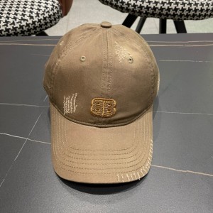 발렌시아가 모자